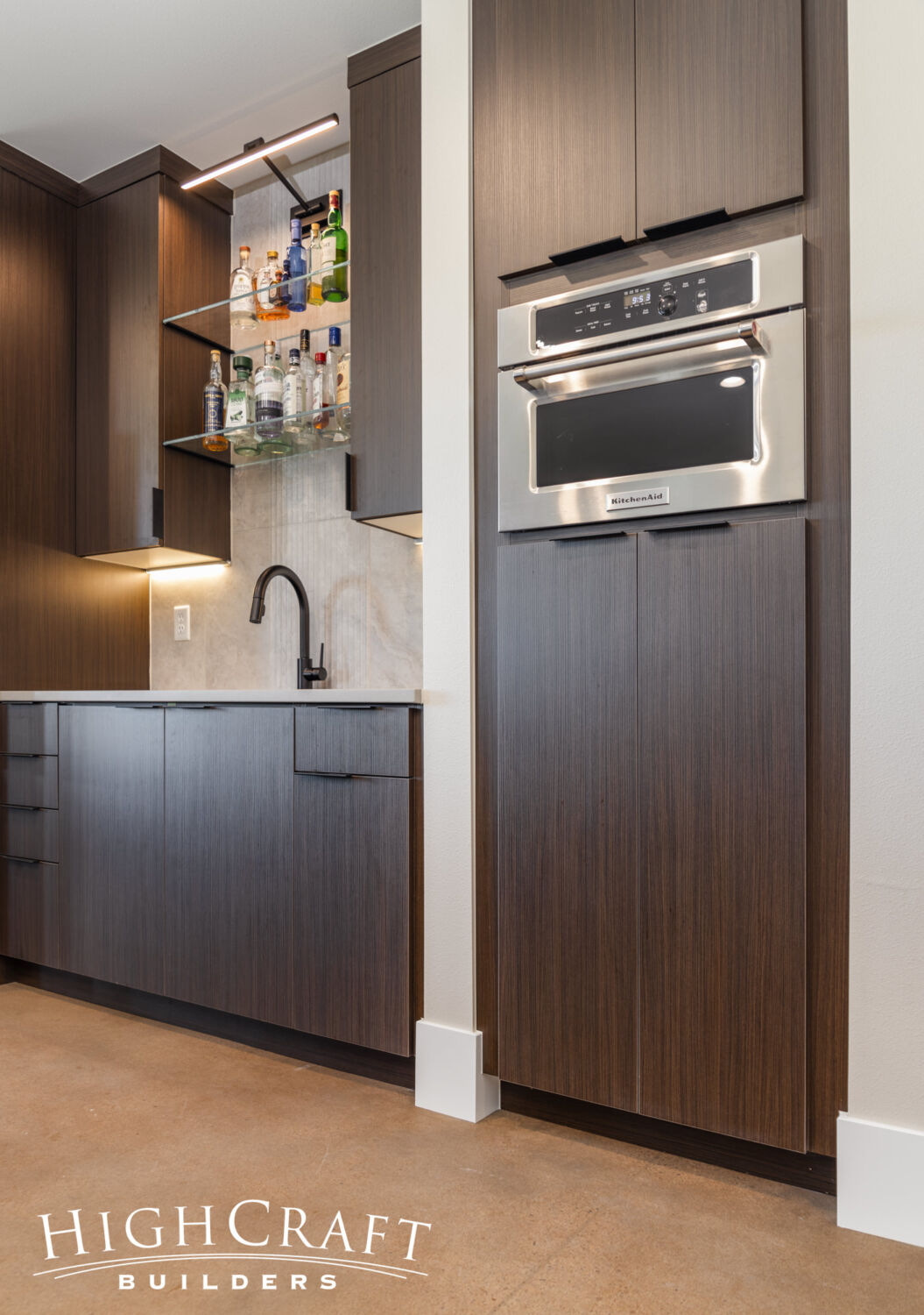 Sleek-Modern-Basement-Finish-Pantry