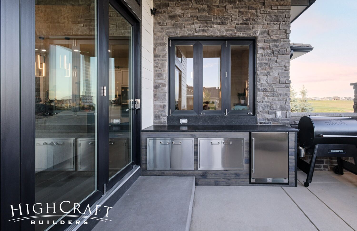 Berthoud remodel outdoor living bifold doors closed