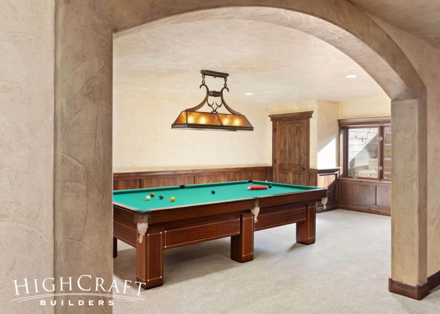 basement-remodel-game-rooms-pool-table-room